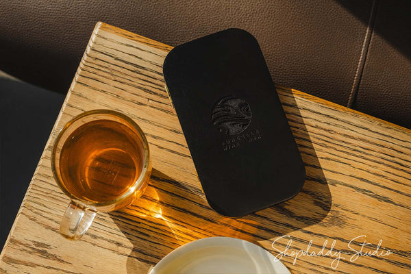 Black Oval Wood Check Presenter With Magnets for restaurant