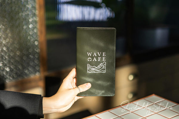 Custom Green Leather Serving Booklet With Wave Pockets for restaurant