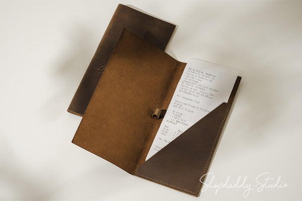 Elegant Olive Leather Check Presenter with Pen Loop