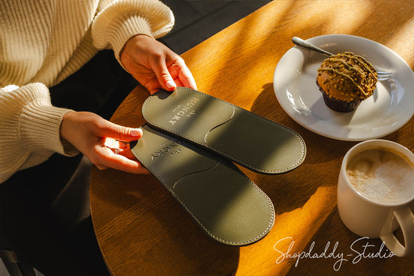 Green Leather Rounded Check Presenter for cafe