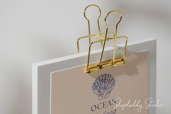 White Straight Wooden Table Menu Holder With Golden Binder for wedding