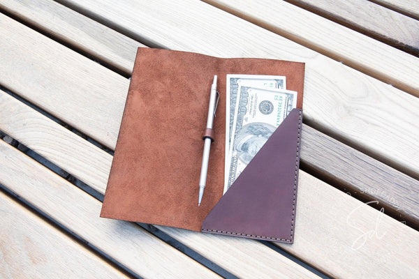cafe Brown Leather Check Presenter with Pen Loop