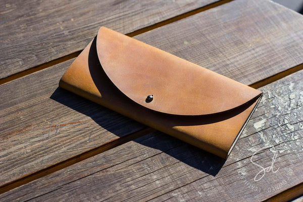 Ginger Check Holder with Button Stud