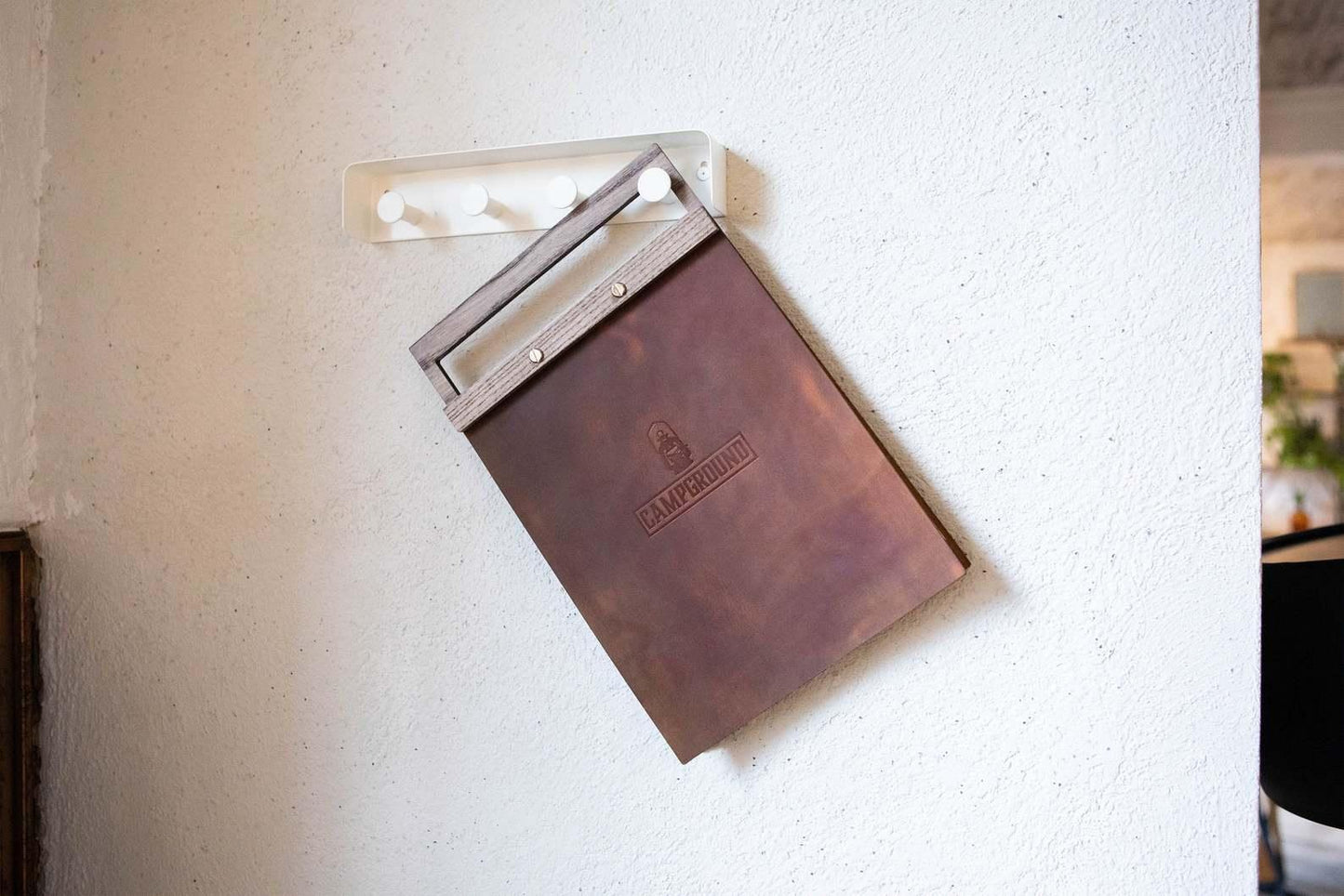 Rusty Leather Menu Holder with Wooden Handle for restaurant