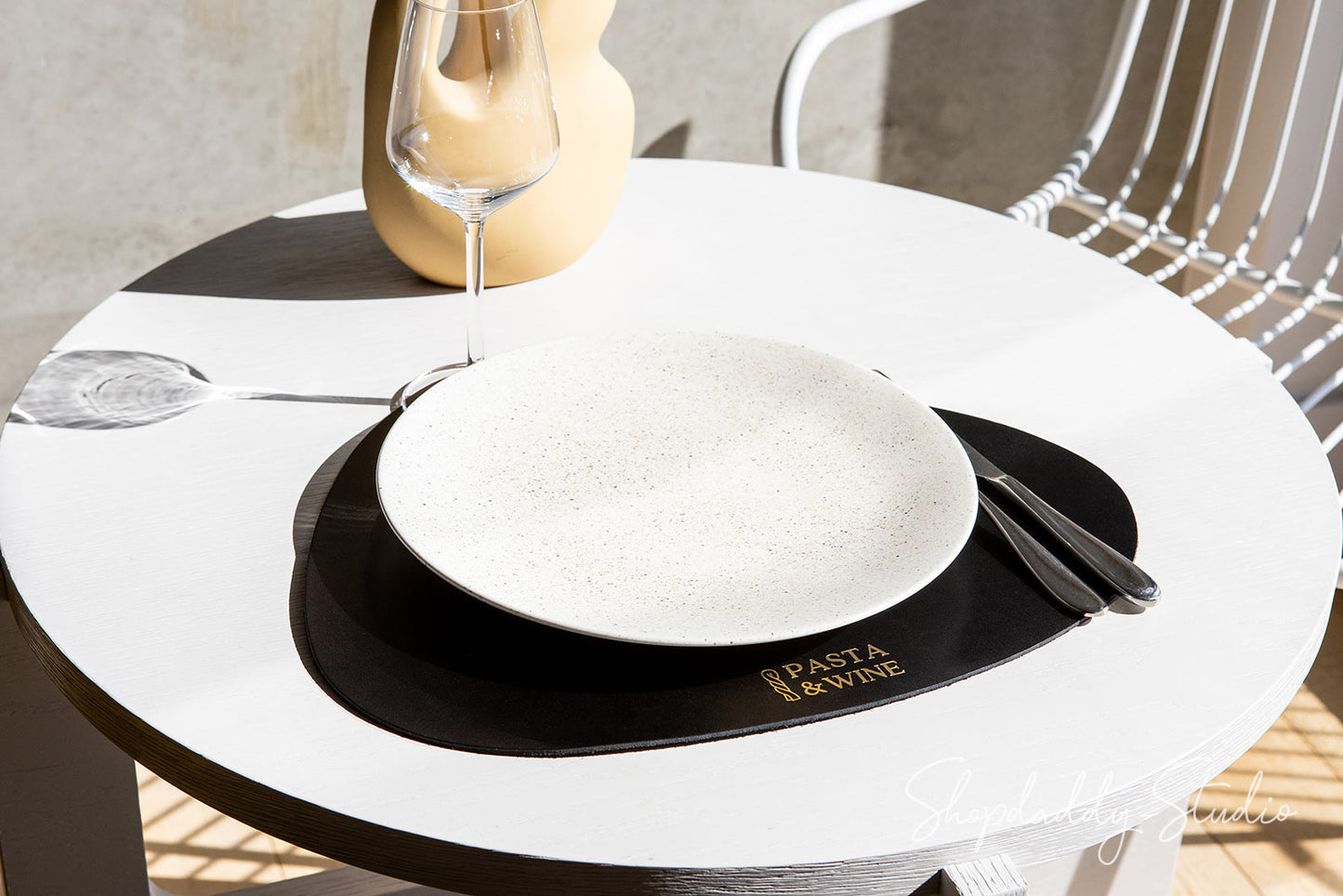 Black Thick Leather Pable Table mat for bar