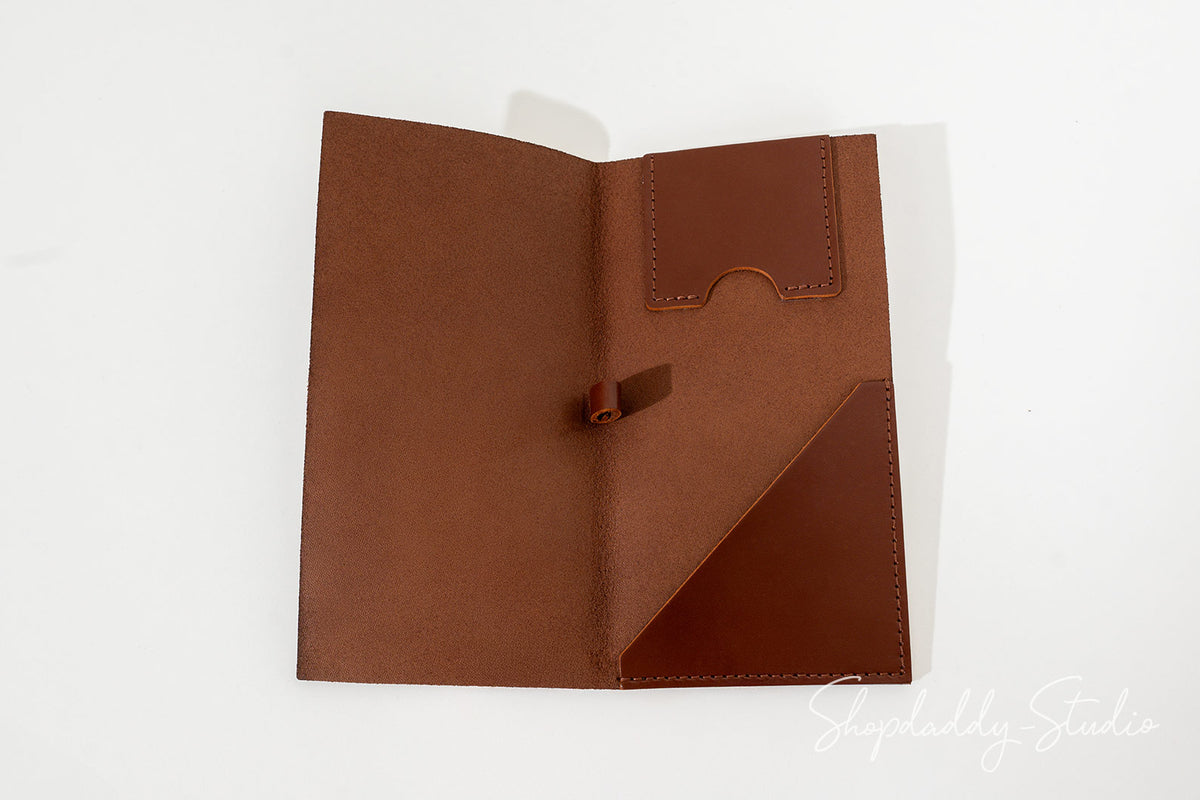 Brown Italian Leather Check Presenter With Card Pocket