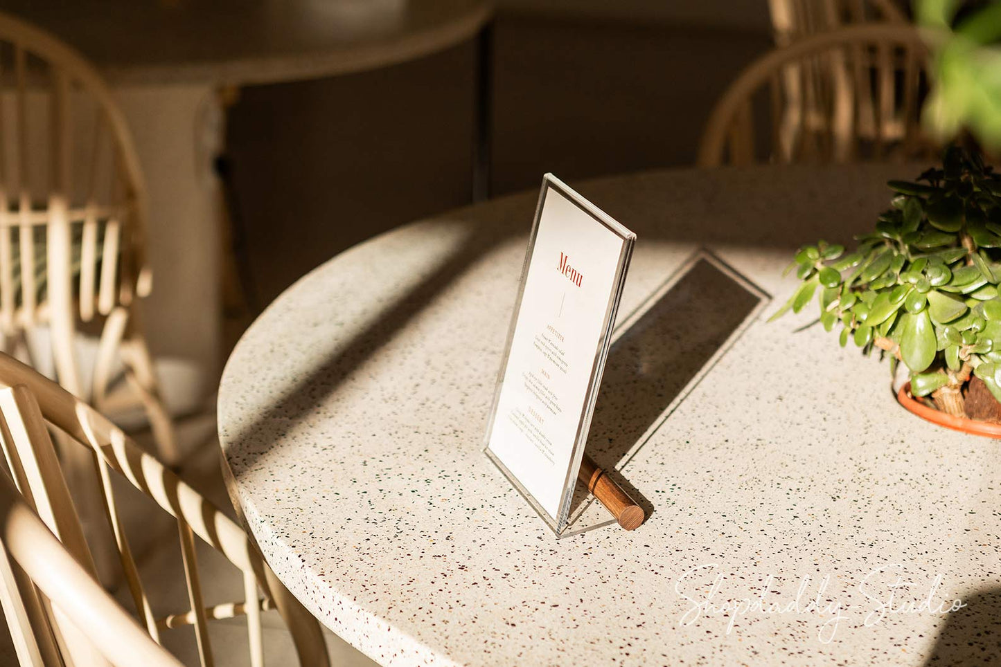  Custom Acrylic Table Menu Holder with Walnut Ashwood Stand for drink menu