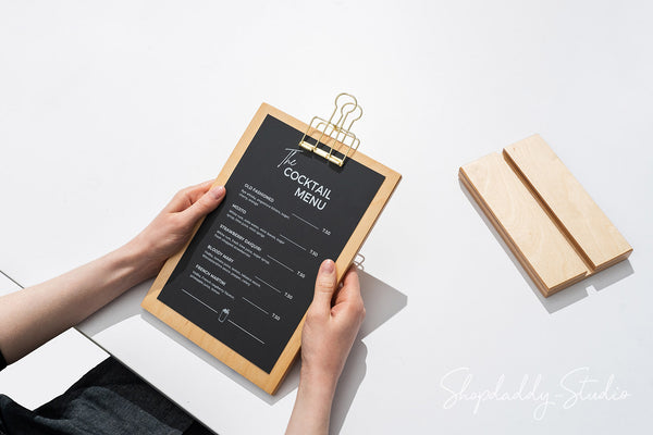 Custom Lacquer Straight Wooden Table Stand with Golden Binder