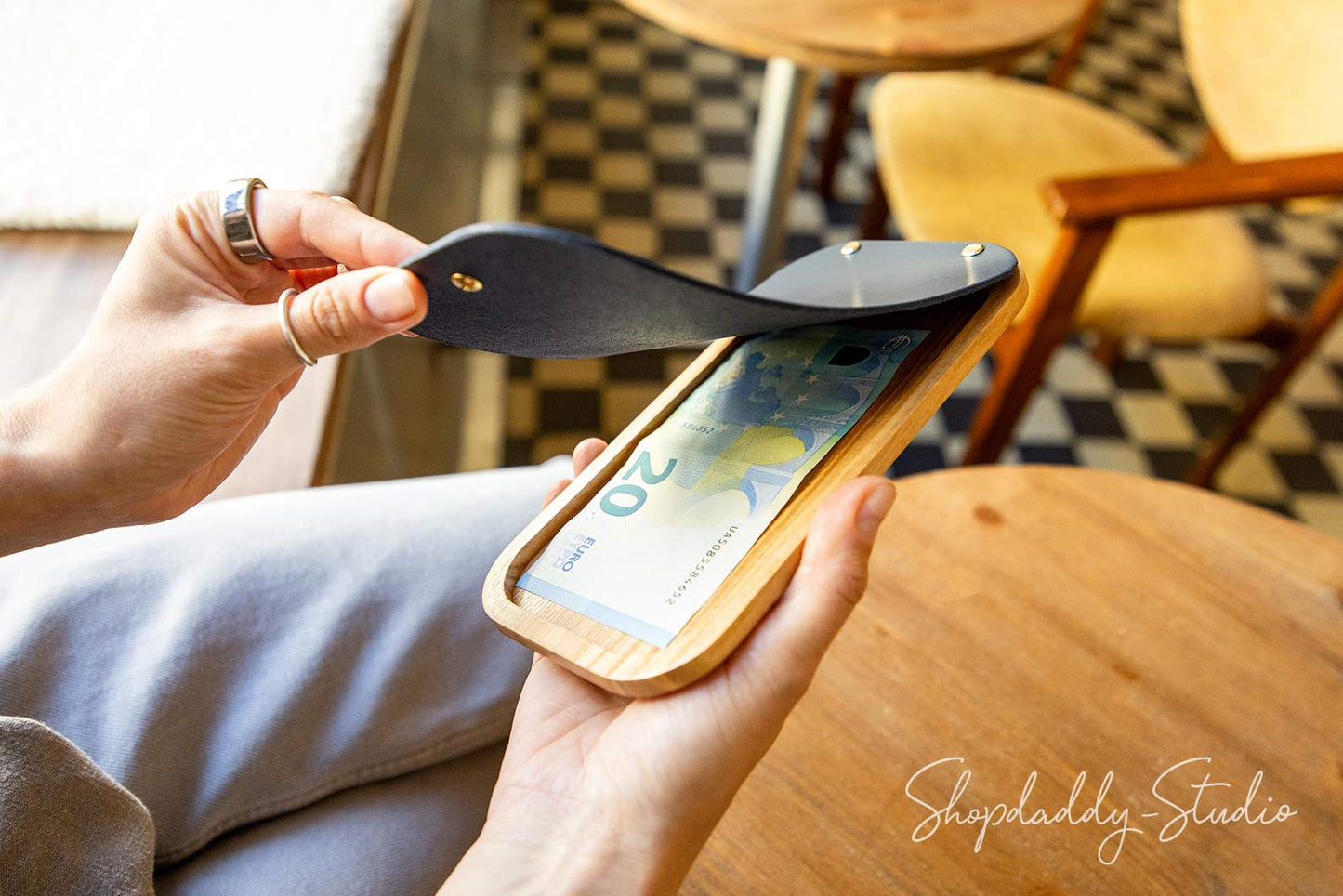 Dark Blue Leather / Ashwood Check Presenter for Bar