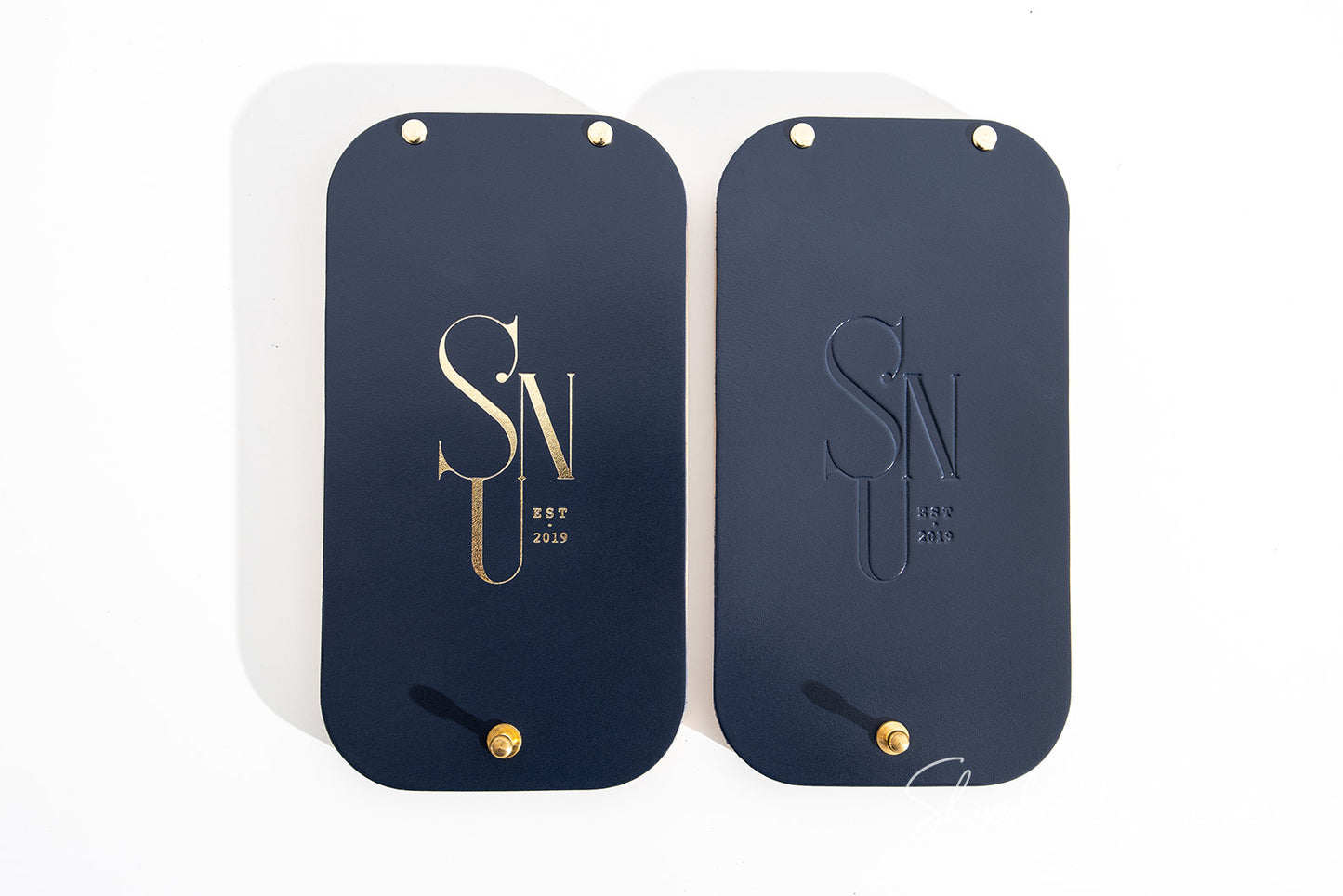 Dark Blue Leather / Ashwood Check Presenter with blind logo