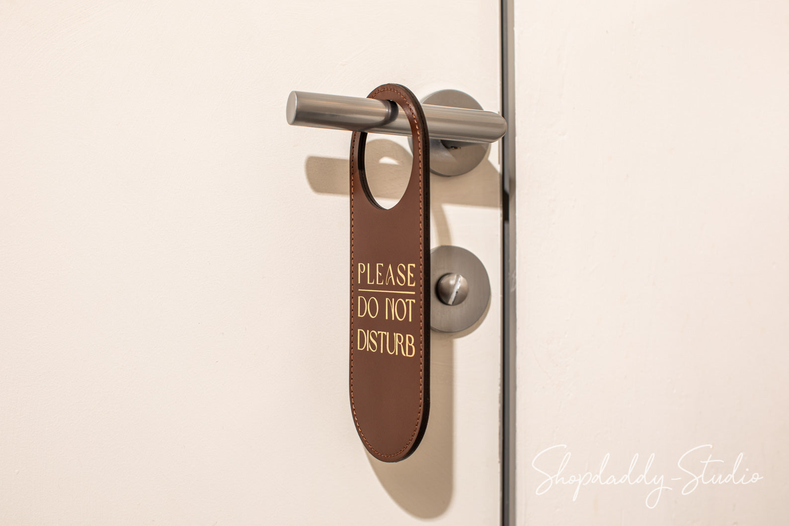 Do Not Disturb Door Sign – Shopdaddy-Studio