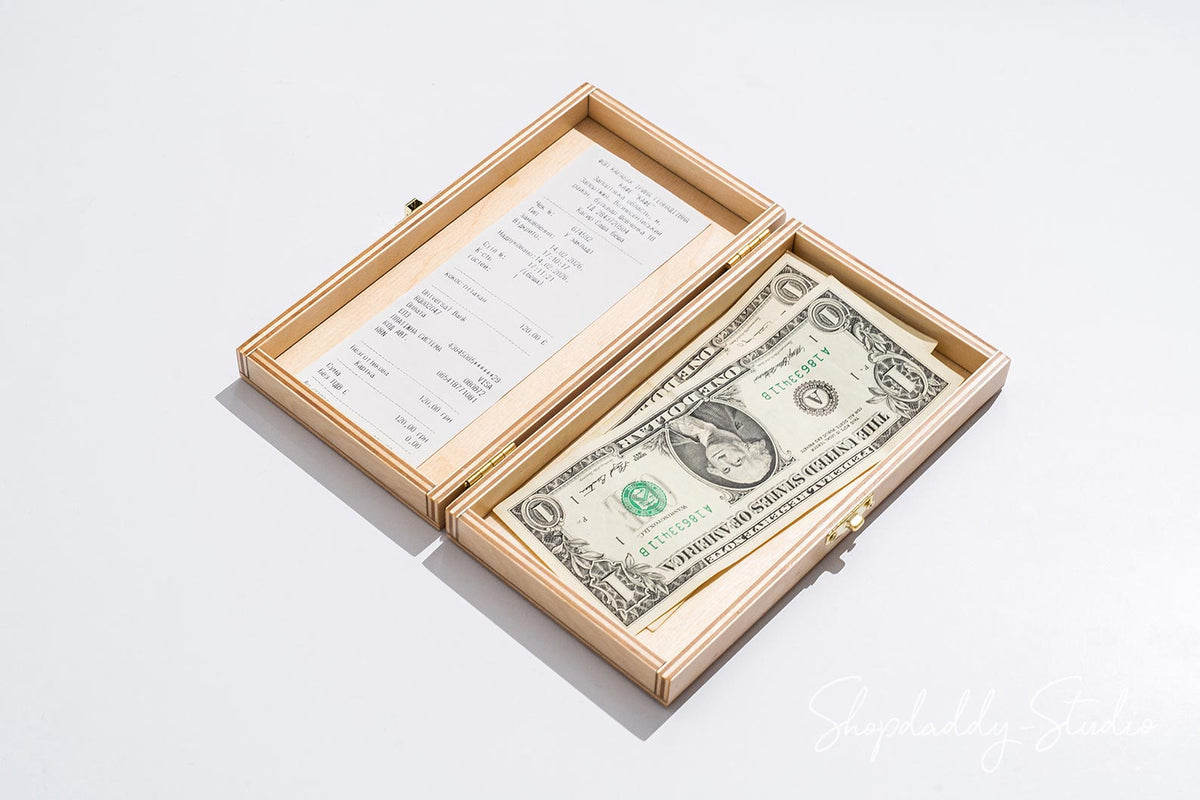 Durable Lacquer Wooden Check Presenter Box