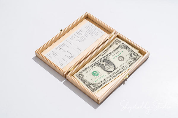 Durable Lacquer Wooden Check Presenter Box