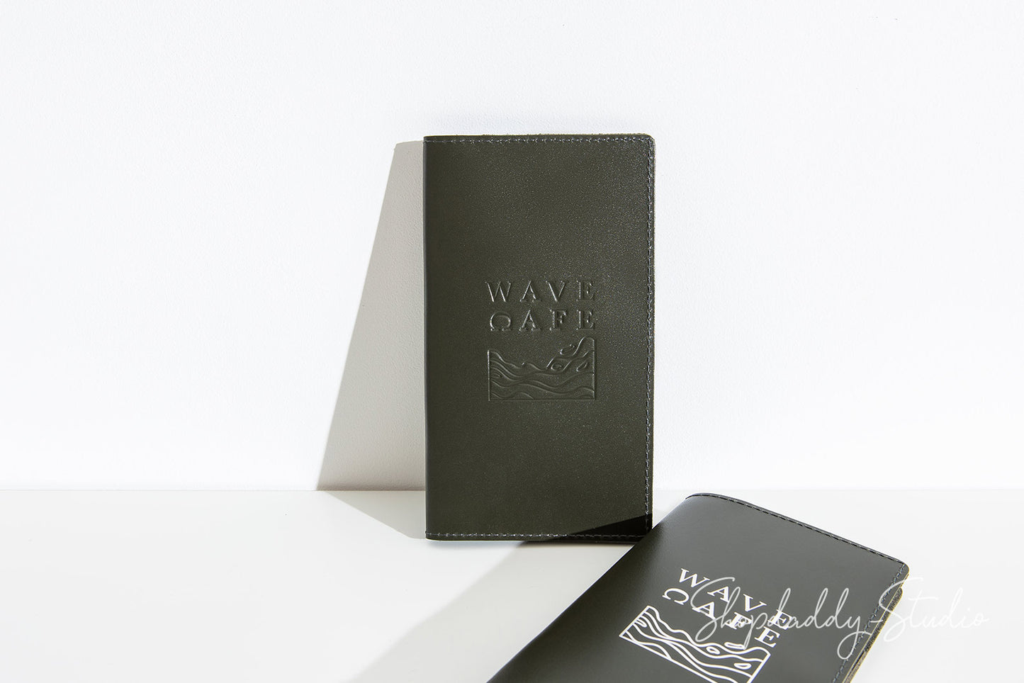 Green Italian Leather Check Holder With Wave Pockets for cafe