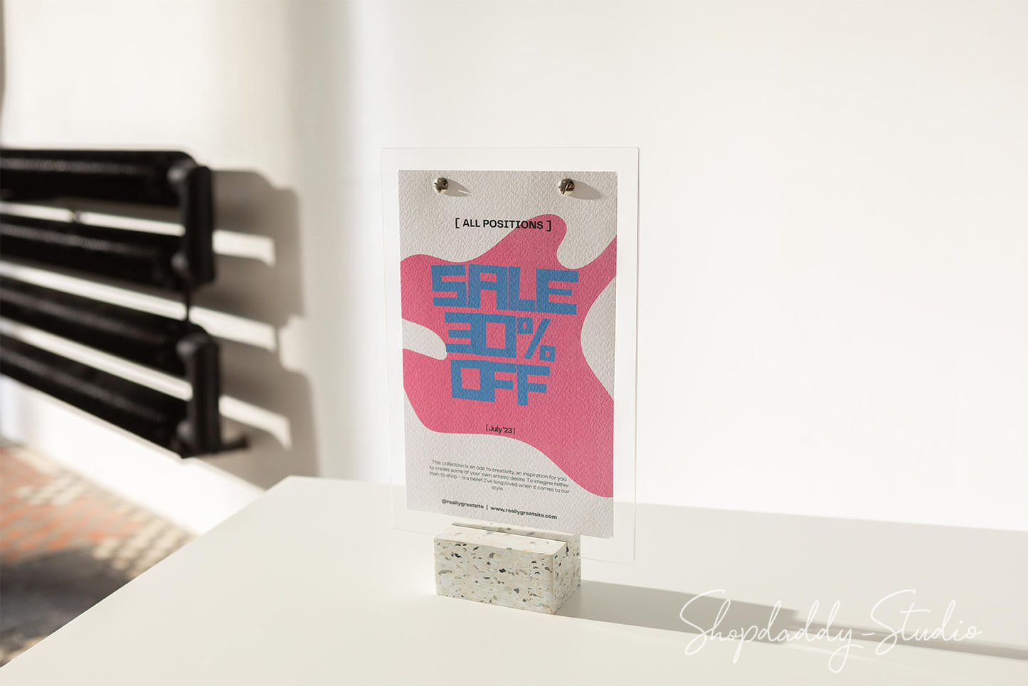 Modern Acrylic Tabletop Menu Holder for restaurant