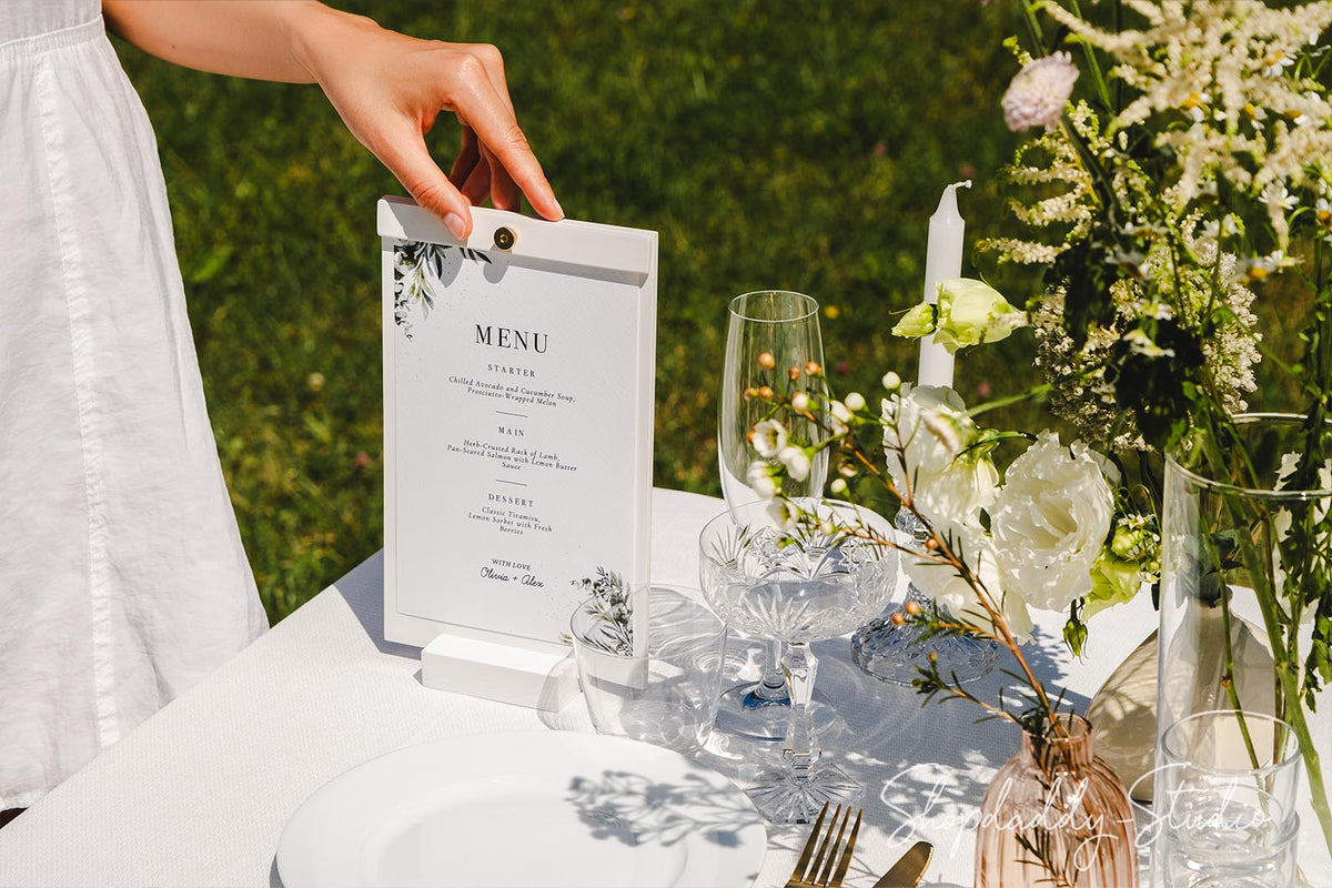 Plywood White Angled Wooden Table Stand For Wedding
