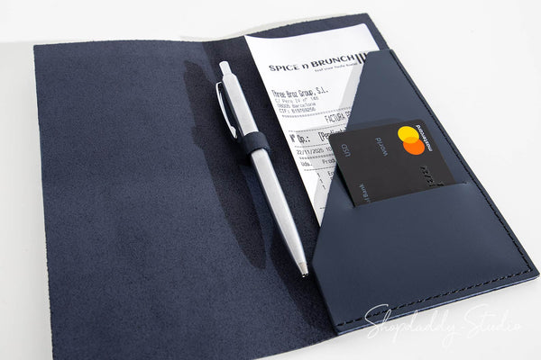 Stylish Dark Blue Italian Leather Check Presenter with Pen Loop