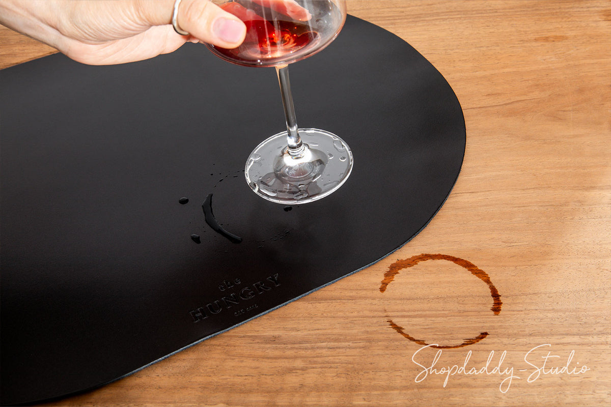 Waterproof Black Table mat With Logo for restaurant