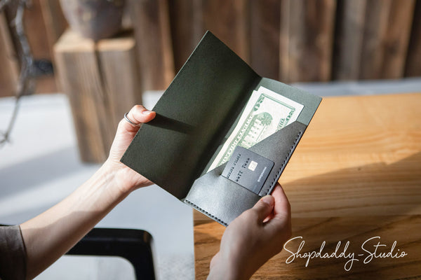 Green Italian Leather Check Holder