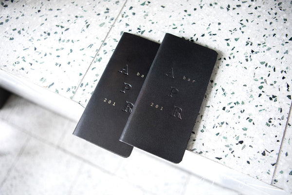 Bar Black Italian Leather Check Presenter with your logo