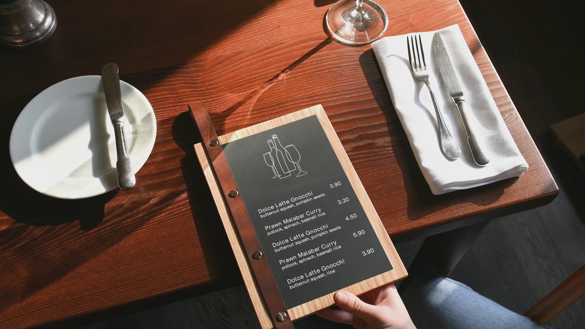 Lacquer Menu Holder With Leather Strap-Loop