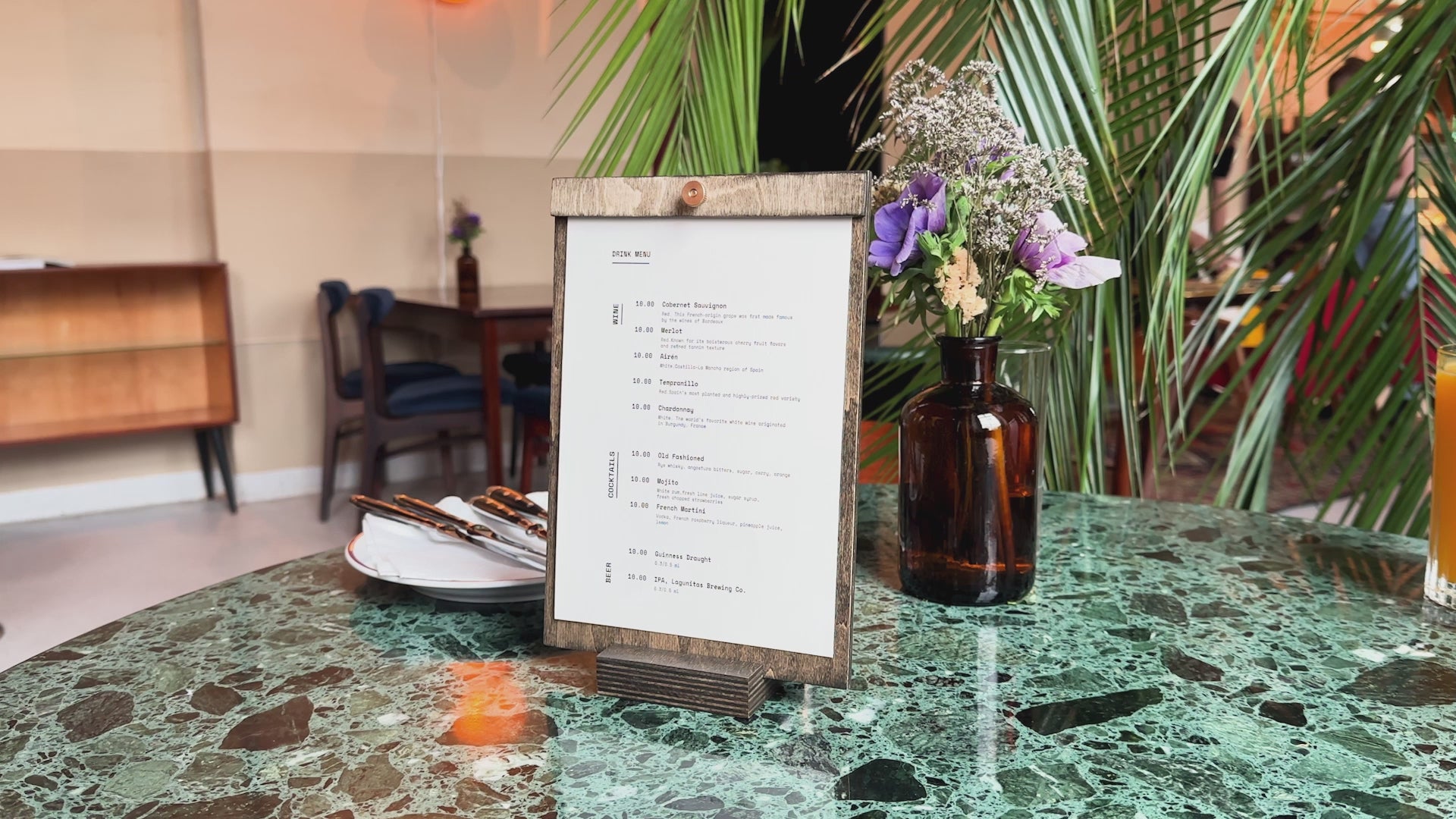 wood table tent for restaurant