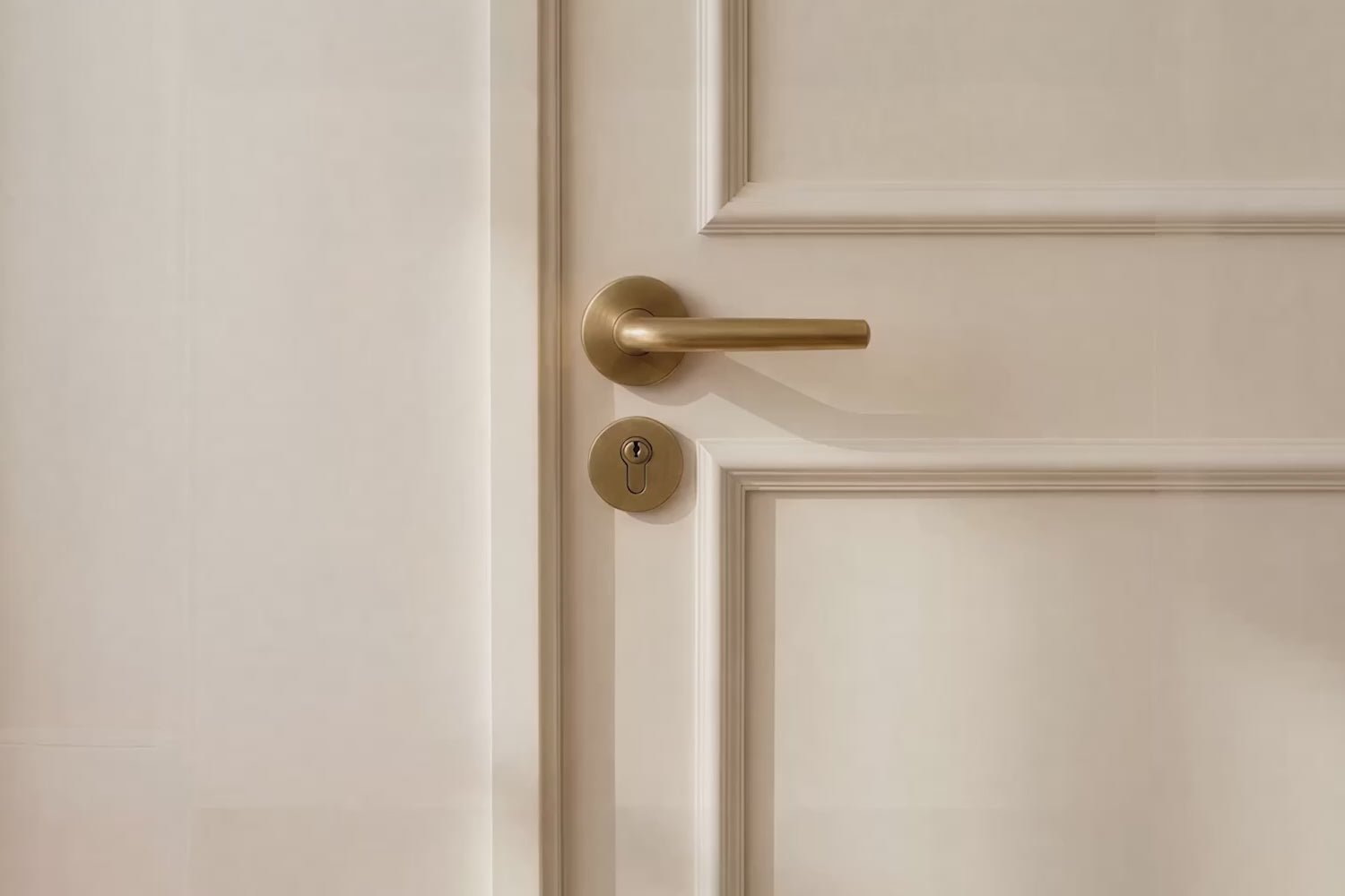 Walnut Double-Sided Wooden Door Hanger
