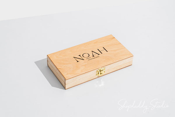 Handcrafted Lacquer Wooden Check Presenter Box