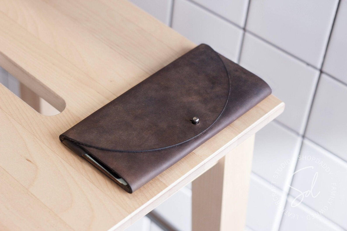 Chocolate Check Presenter with Button Stud