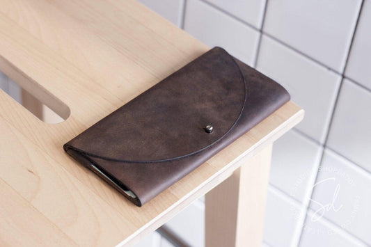 Chocolate Check Presenter with Button Stud