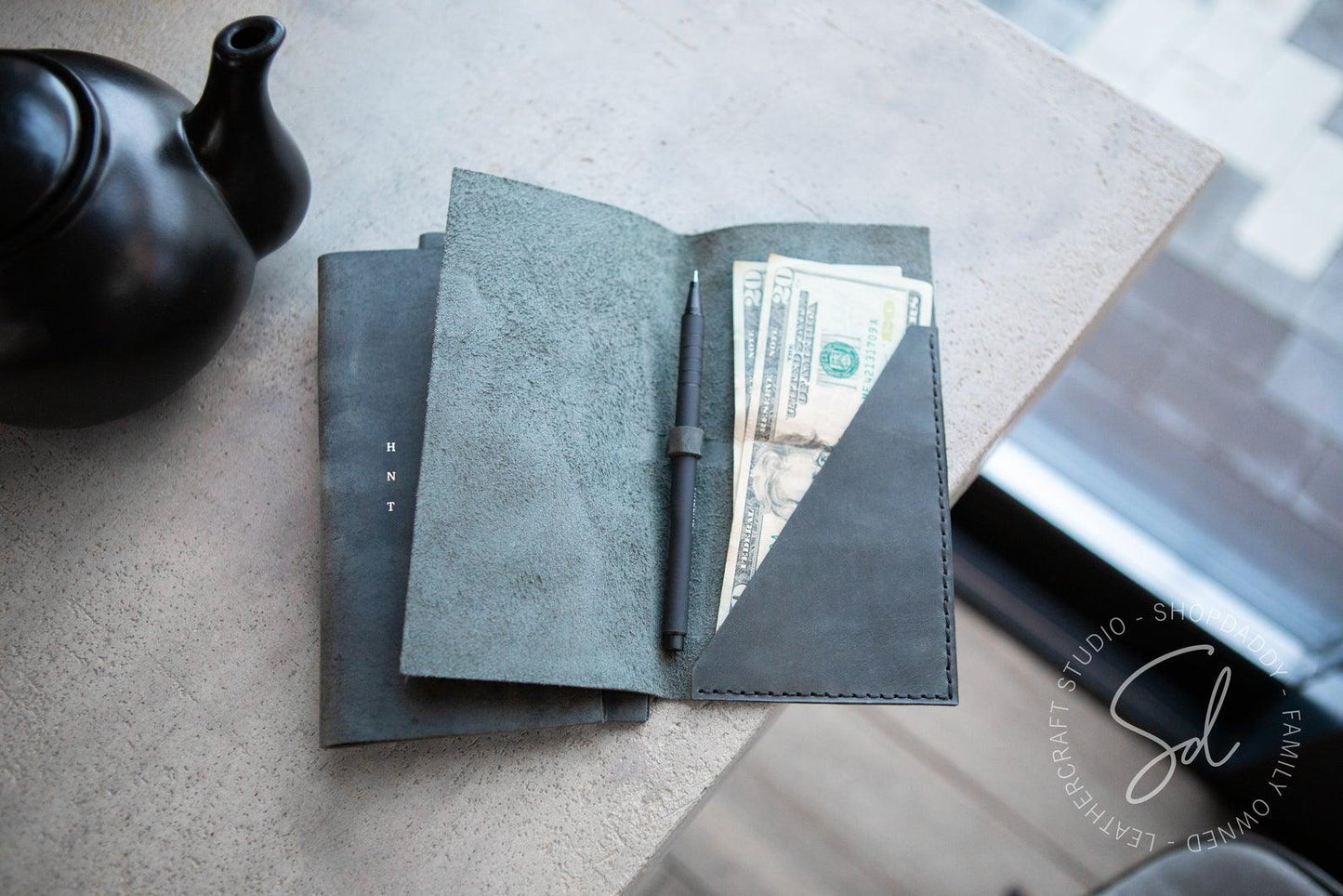 Green-Gray Leather Check Presenter with Pen Loop