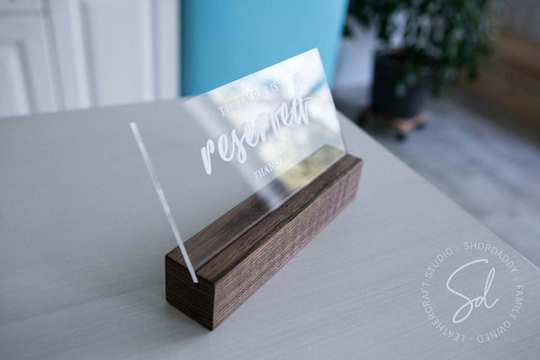 Stylish Wooden / Acrylic Reserved Table Sign for retaurantWooden / Acrylic Reserved Table Sign for retaurant