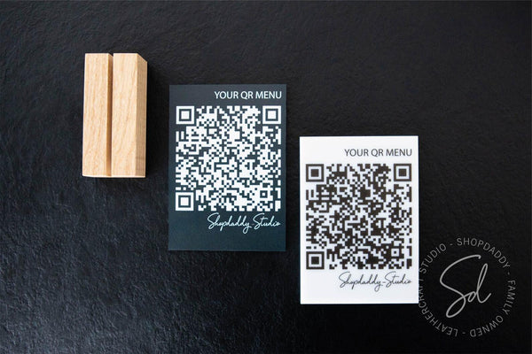 wooden clipboard QR code menu shopdaddy studio